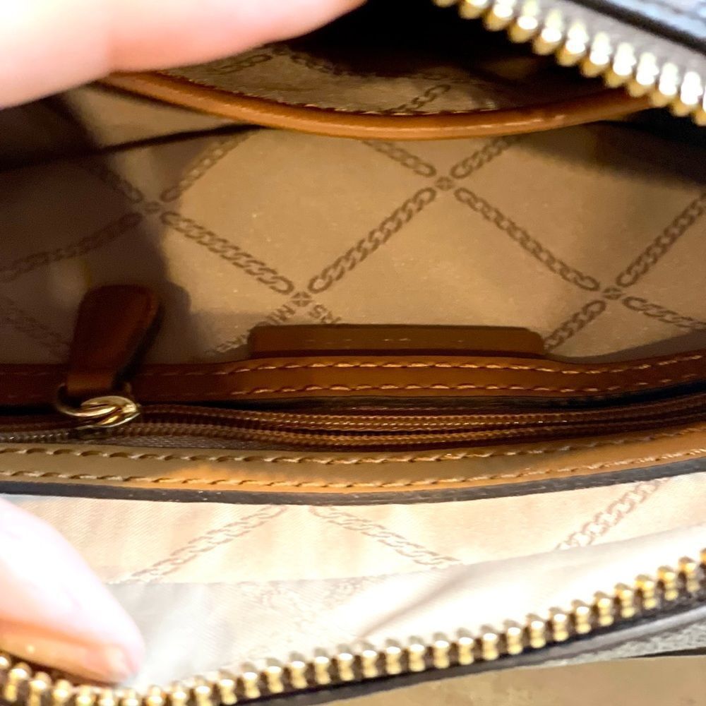 NWT Michael Kors Crossbody Bag Camera Bag Logo Print Canvas Leather Acc… - Picture 9 of 15